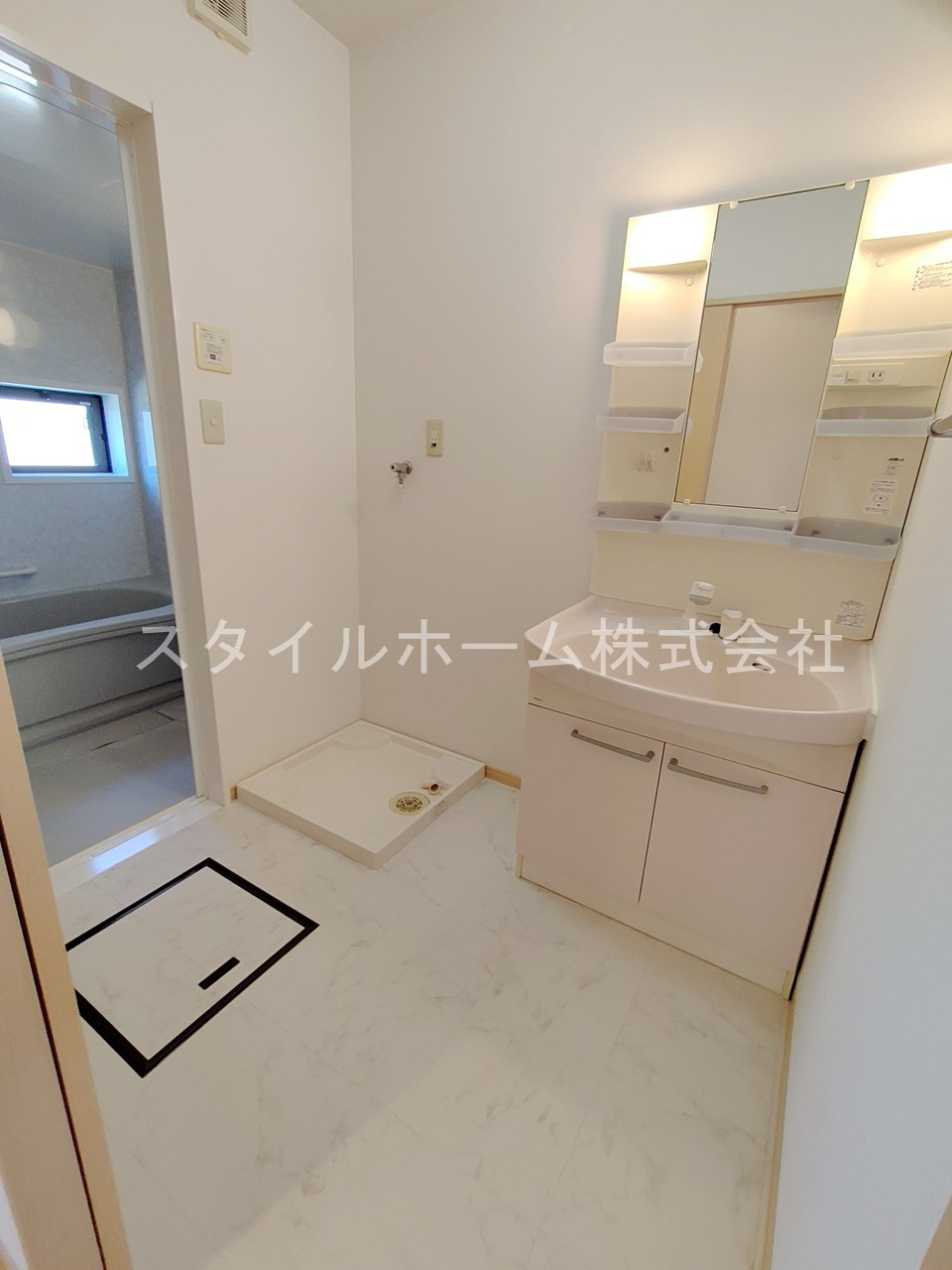 リビングタウン下地Ⅱ　Aの洗面所