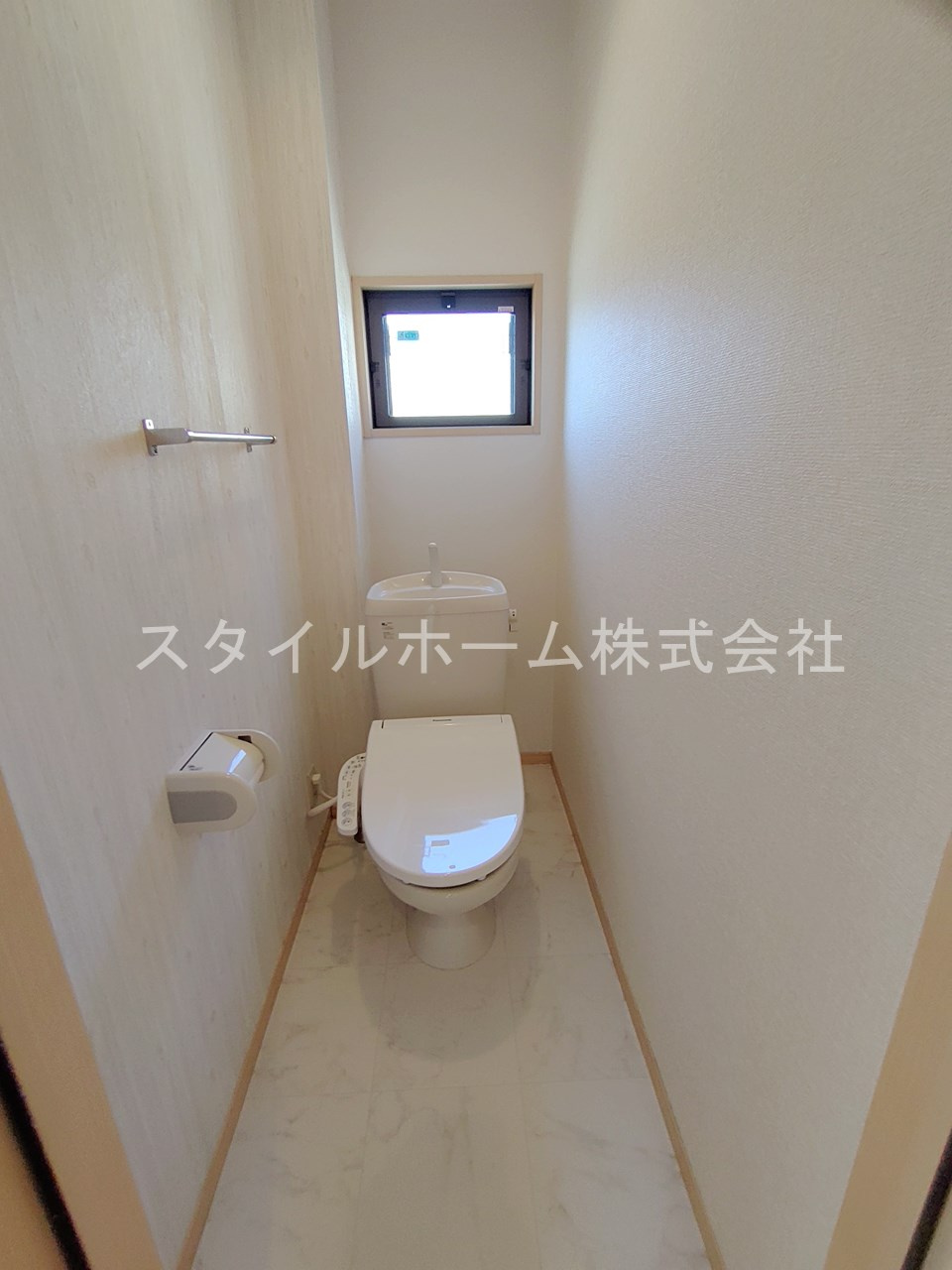 リビングタウン下地Ⅱ　Aのトイレ