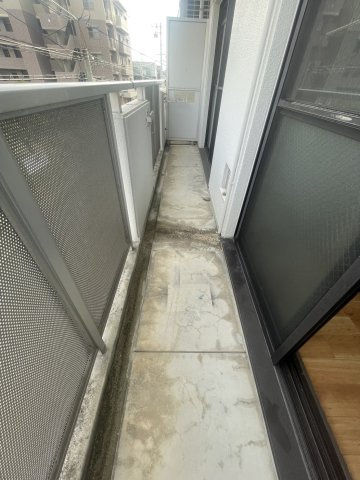 メゾンドタナカのバルコニー