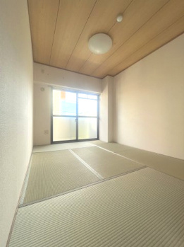 メゾンドタナカの和室