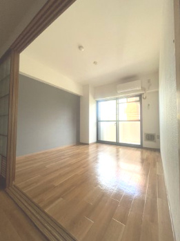 メゾンドタナカの内装