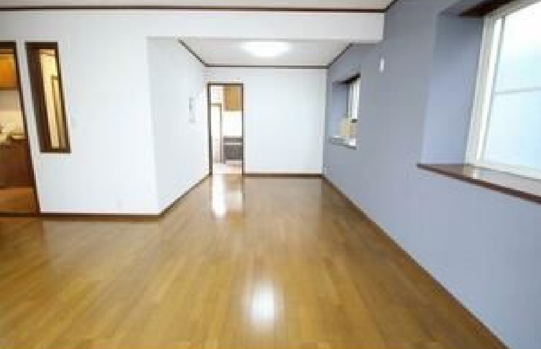 中古戸建　小山市中久喜の居間・リビング