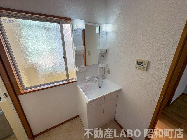 ハイツ平野駅前の洗面所