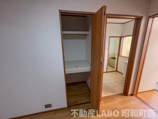 ハイツ平野駅前の収納