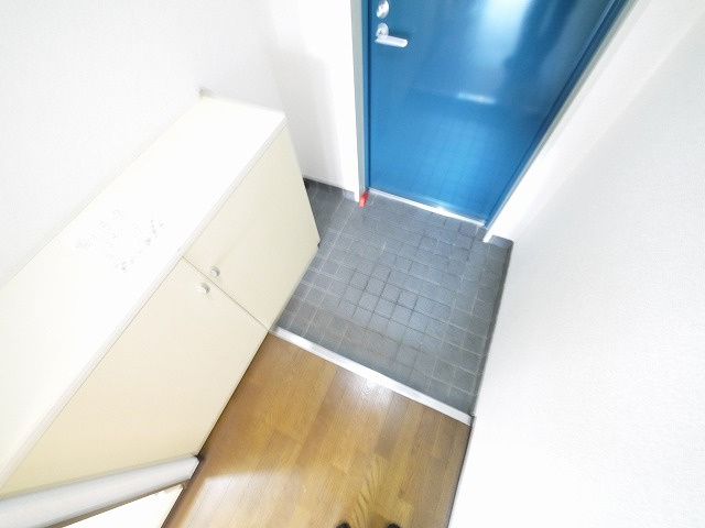 タワーア・ラ・モードの玄関|収納もある玄関です