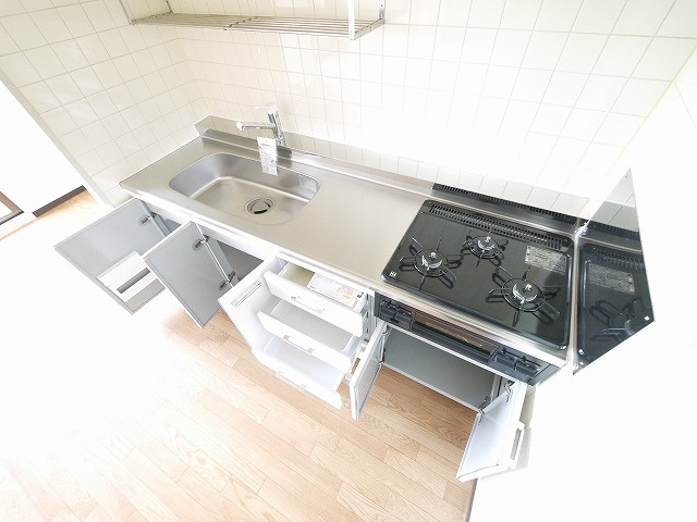 タワーア・ラ・モードのキッチン|使いやすいキッチンです