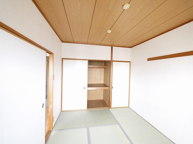 タワーア・ラ・モードの和室|い草の香りが落ち着く素敵な和室です