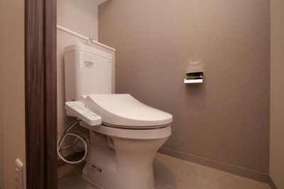 【トイレ】 | ルフォンプログレ堺筋本町タワーレジデンス | 清潔感のあるトイレです
