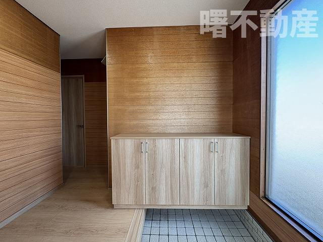 【成約特典有り】米沢市窪田町窪田1135-2の玄関|シンプルで使いやすい玄関です