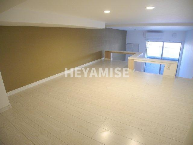 MODERN PALAZZO 多良見ICの寝室