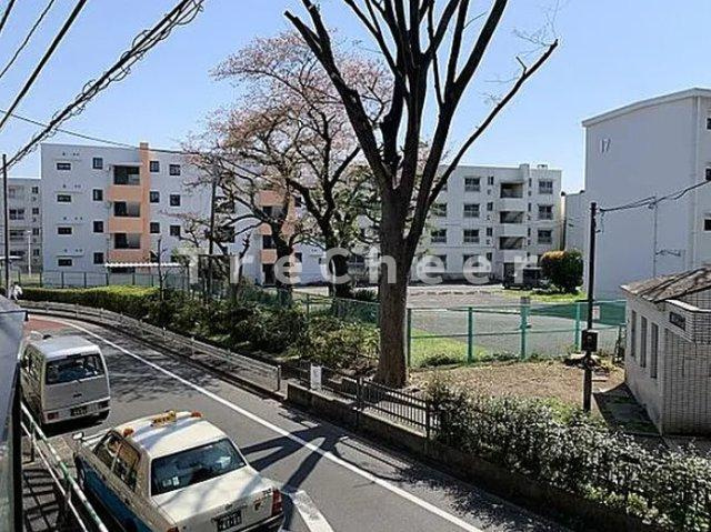 ザルームズ上十条の展望