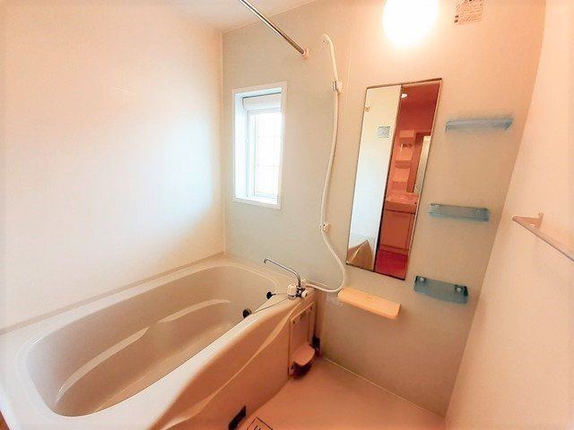 メロウ　アヴェニューＢの浴室