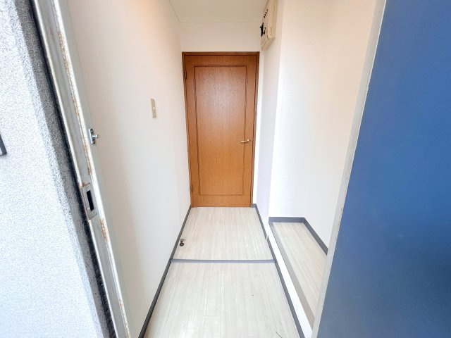 イッツビルの玄関