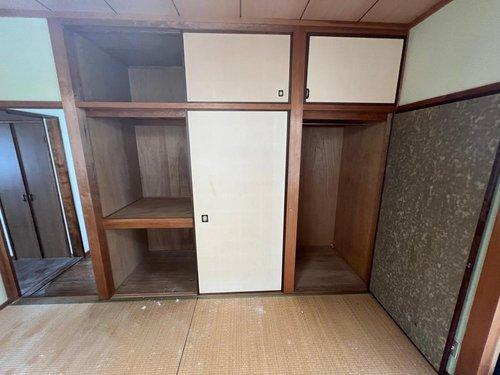 西区己斐大迫３丁目の収納