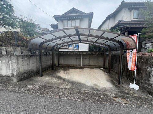 西区己斐大迫３丁目の駐車場