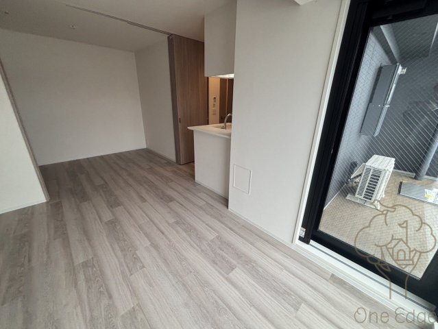 コンフォリア・リヴ本町ＷＥＳＴ Ｑの居間・リビング