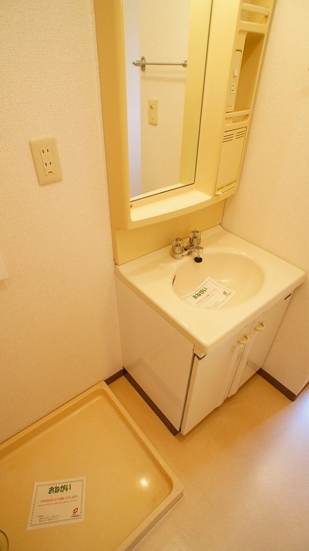 クレセントフジBの洗面所