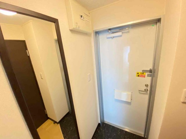 レオネクスト加古川の玄関