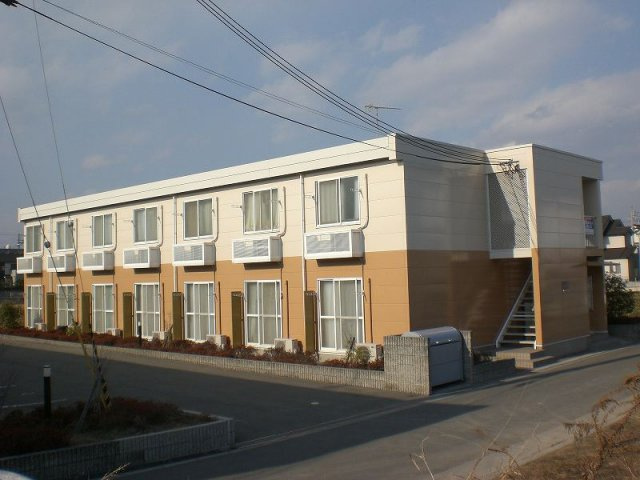 加古川市尾上町長田のアパートの外観