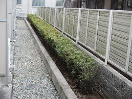 レオパレスＹｓ　ＣＯＵＲＴのバルコニー