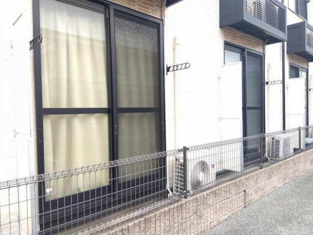 レオパレスＰＡＬＣＯＵＲＴ曹操のバルコニー