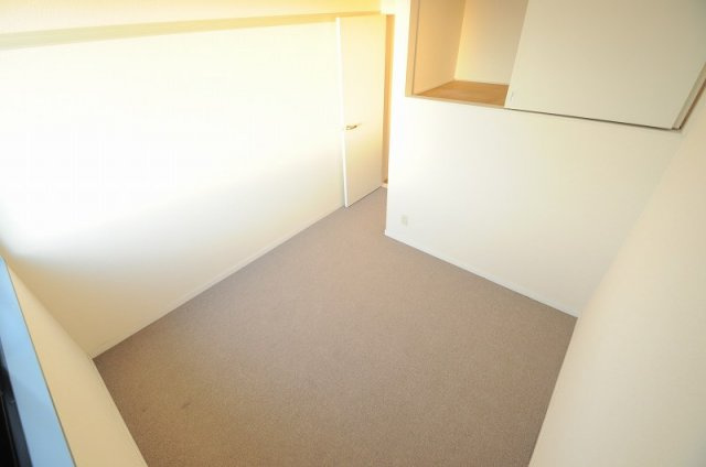 加古川市平岡町新在家のアパートの居間・リビング