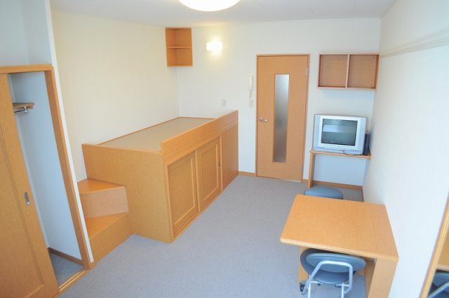 加古川市米田町平津のアパートのその他|1Ｆフローリング、２Ｆカーペット仕様となります