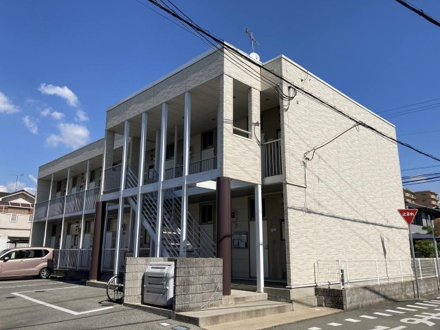 加古川市野口町野口のアパート