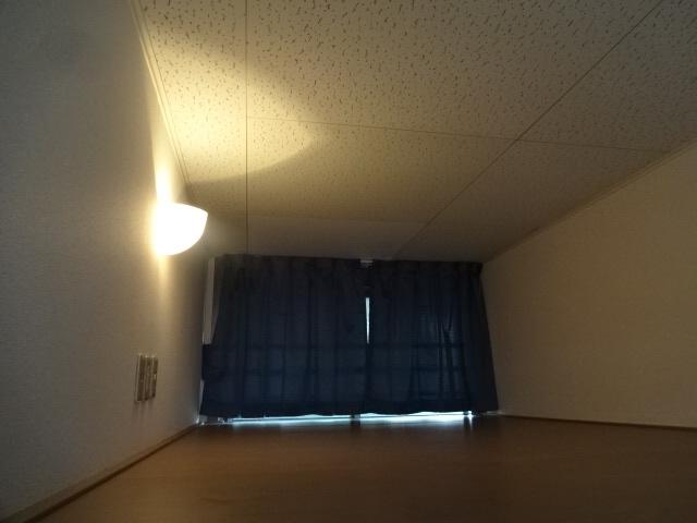 レオパレスアドミラクレールの内装