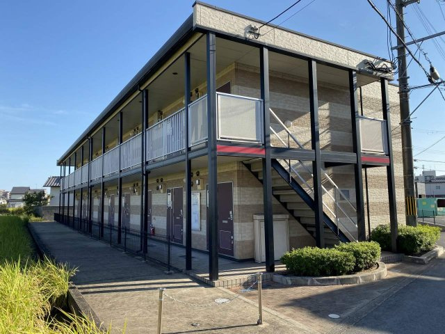 加古川市野口町古大内のアパートの外観