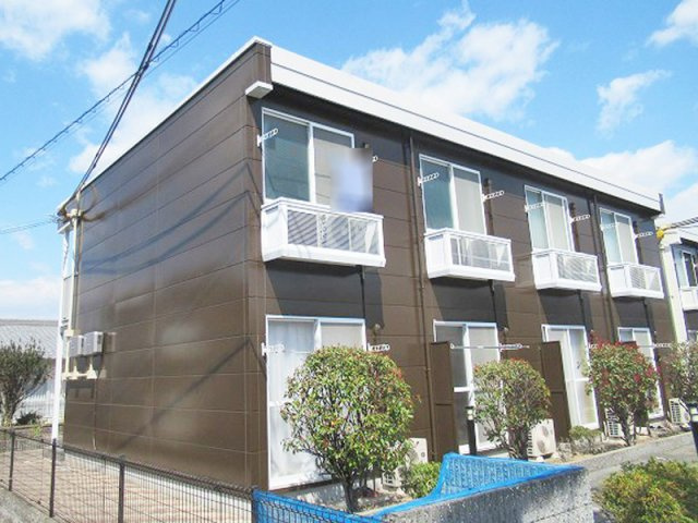 加古川市加古川町大野のアパートの外観
