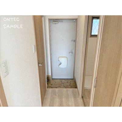 【玄関】 | ラフィネ西軽井沢A