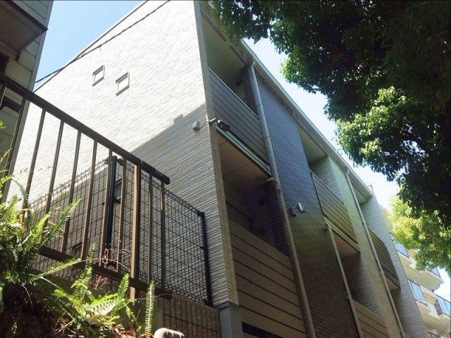 神戸市中央区籠池通３丁目のアパート