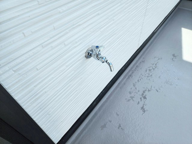 TAILOR HOUSE－テイラーハウス－小倉南区長尾4丁目【小倉南区　新築戸建て】のバルコニー|ルーフBALには水栓付きでお掃除しやすいですね♪