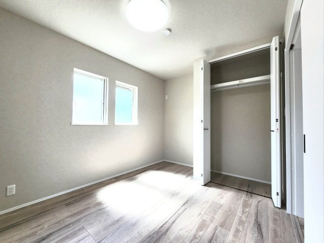 TAILOR HOUSE－テイラーハウス－小倉南区長尾4丁目【小倉南区　新築戸建て】の洋室|1階5.4帖洋室です♪