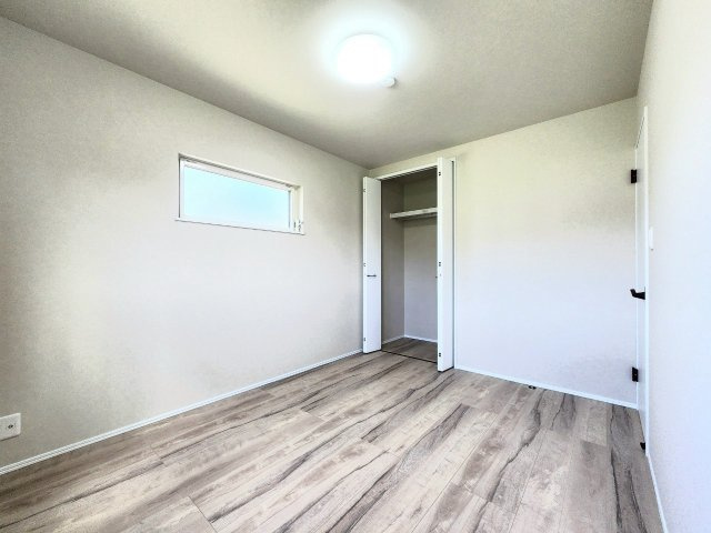 TAILOR HOUSE－テイラーハウス－小倉南区長尾4丁目【小倉南区　新築戸建て】の洋室|2階南西側の6帖洋室です♪