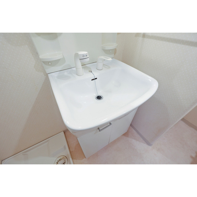 ユートピア三田　