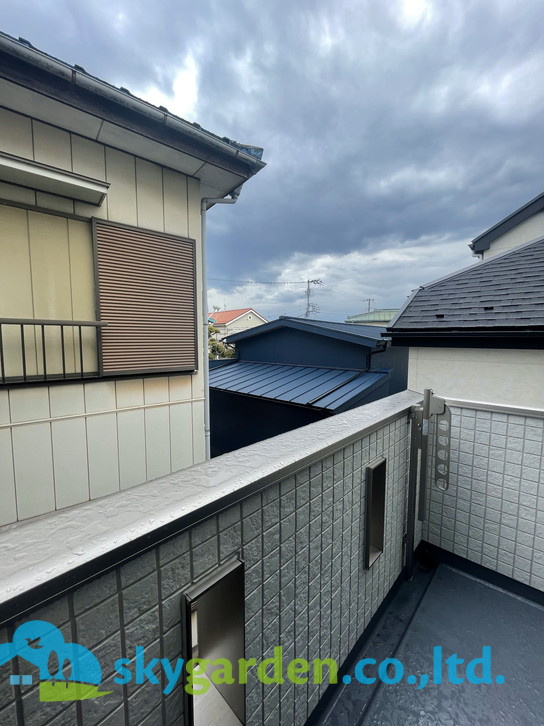 藤沢市亀井野４丁目　新築戸建　全3棟D号棟のバルコニー