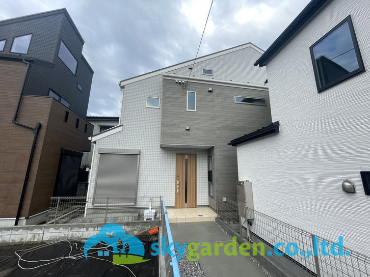 藤沢市亀井野４丁目　新築戸建　全3棟D号棟の外観