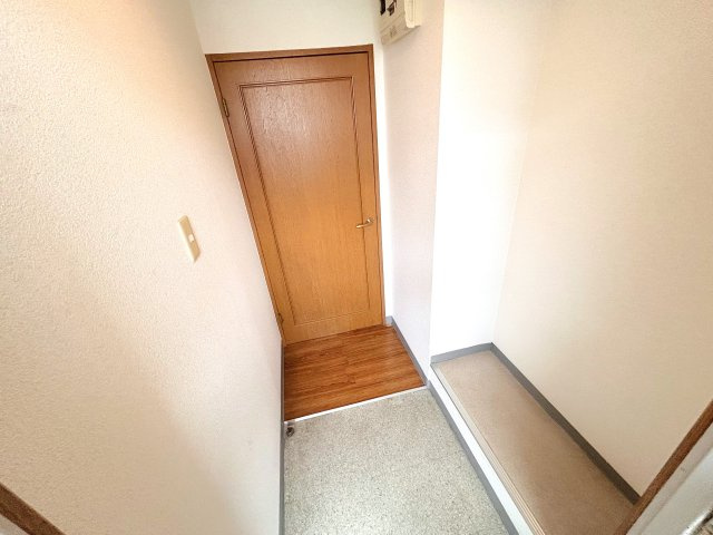 イッツビルの玄関