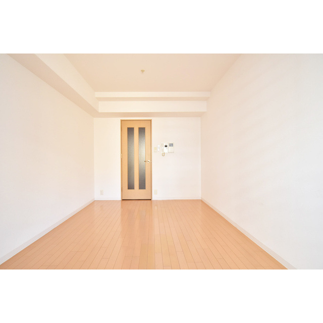 ロイヤルヒル神戸三ノ宮Ⅱの居間・リビング