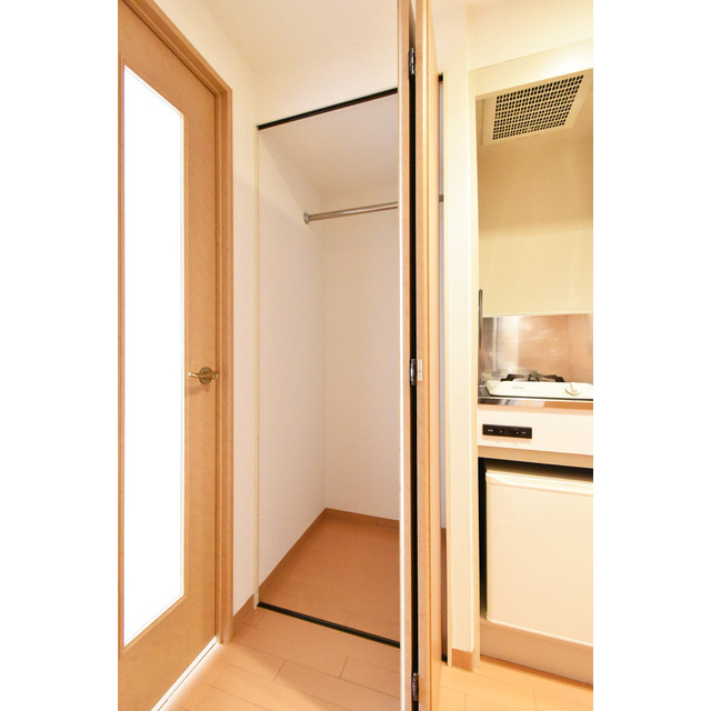 神戸市中央区加納町３丁目の賃貸マンションの収納