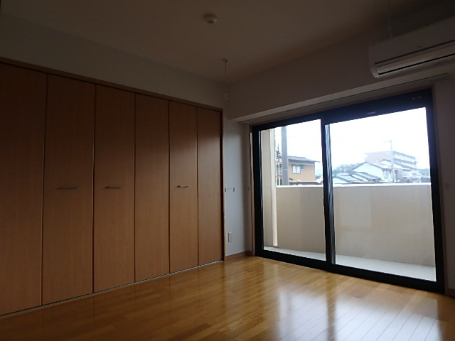 プレゼンスの洋室