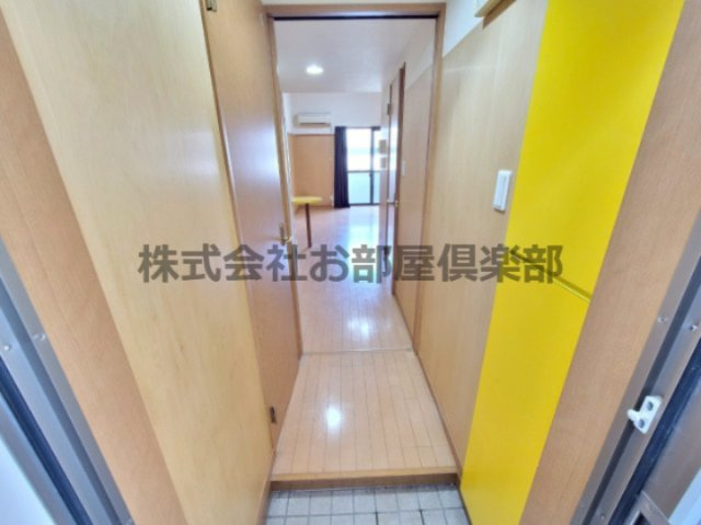 SHANT北野の玄関