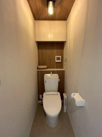 八街市朝日　中古戸建のトイレ