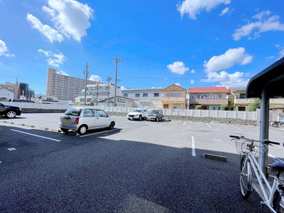 【駐車場】 | ホワイトドエル道徳【名古屋市賃貸・エレベーター】