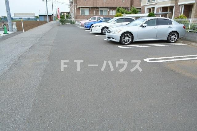 プラウド幕張本郷Ⅵの駐車場|駐車場