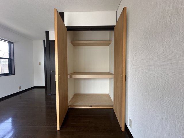 小田原市高田　ダイナシティ近辺の中古戸建の収納