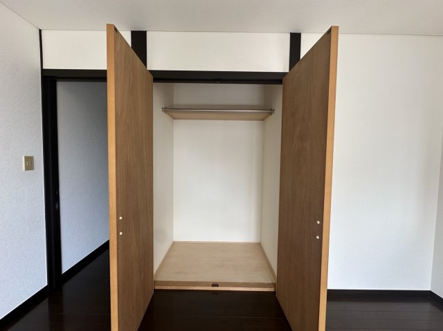 小田原市高田　ダイナシティ近辺の中古戸建の収納