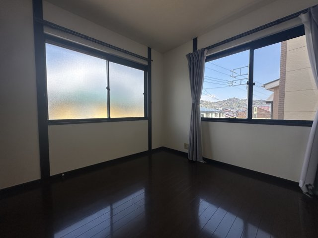 小田原市高田　ダイナシティ近辺の中古戸建の洋室